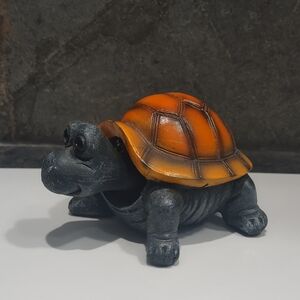 Cute Turtle Bobblehead Figurine Resin Desktop Toy with Wobble Head Home Office